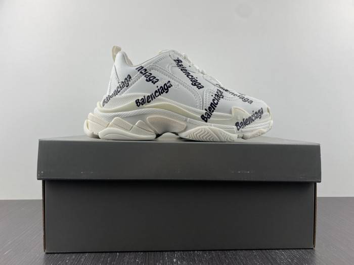 BLCG Sneaker Triple.s.524039 W2FAB9010