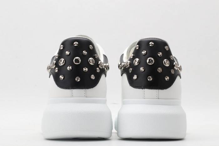 MQ Sneakers
