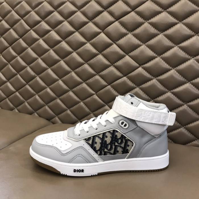 D10R B27 SNEAKER