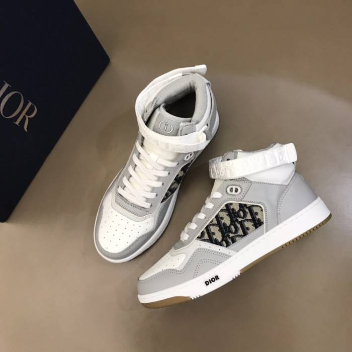 D10R B27 SNEAKER