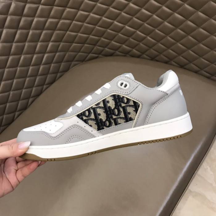 D10R B27 SNEAKER