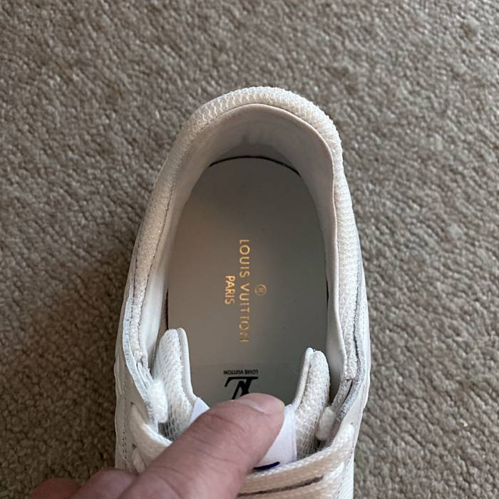 LOUI VUITTO SNEAKER