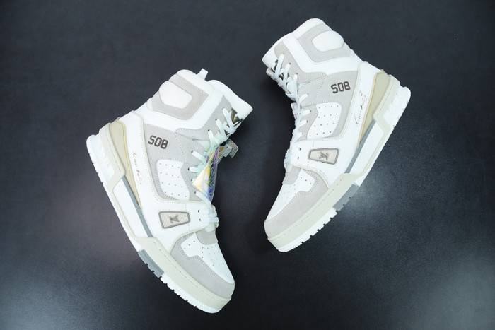 LOUI VUITTO SNEAKER