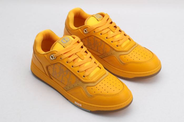 D10R B27 SNEAKER