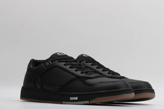 D10R B27 SNEAKER