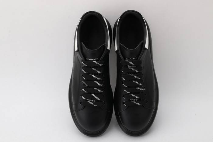 MQ Sneakers
