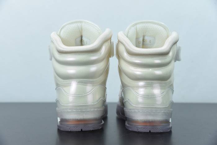LOUI VUITTO SNEAKER