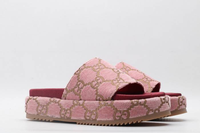 GUCC SLIPPERS
