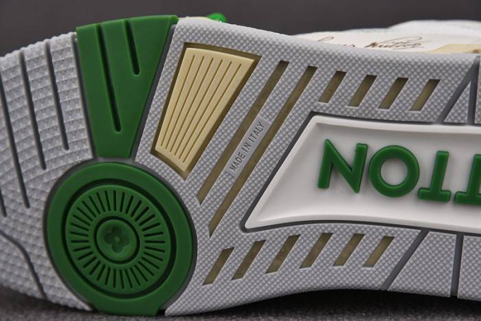 LOUI VUITTO SNEAKER