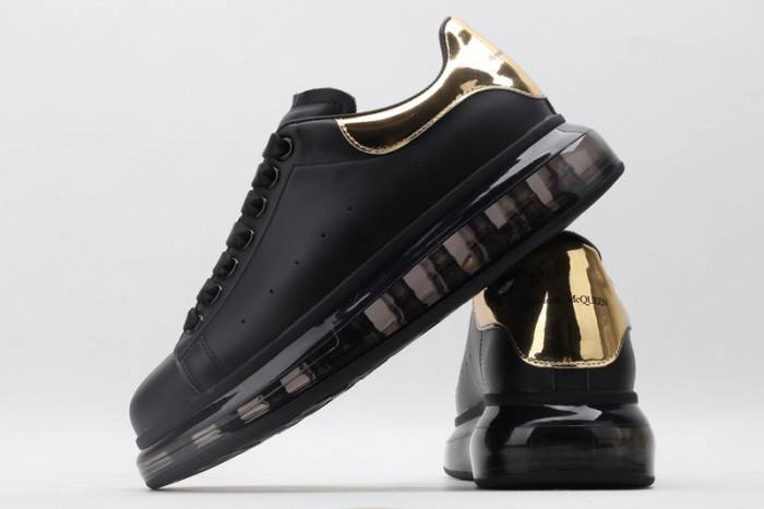 MQ Sneakers