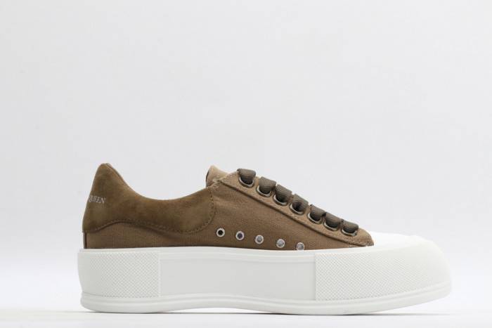 MQ Sneakers