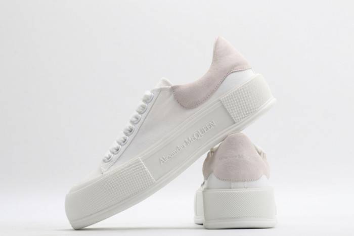 MQ Sneakers