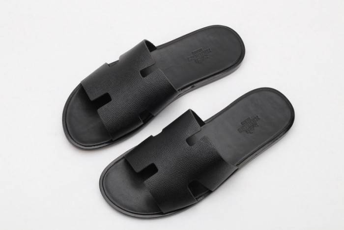 HERM*S SLIPPERS