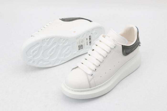 MQ Sneakers
