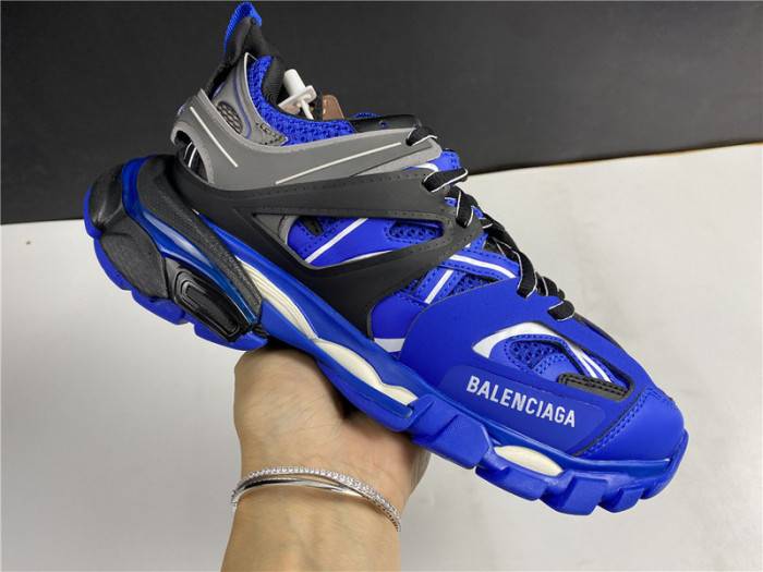 BLCG Track Trainer Blue And Black 542436-W3AC1-2047