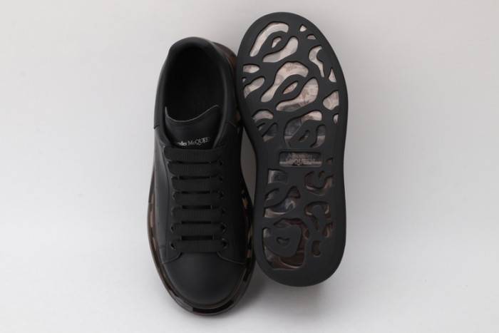 MQ Sneakers
