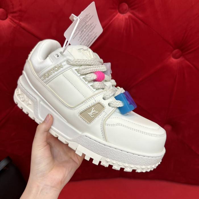 LOUI VUITTO SNEAKER