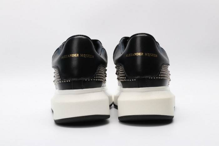 MQ Sneakers