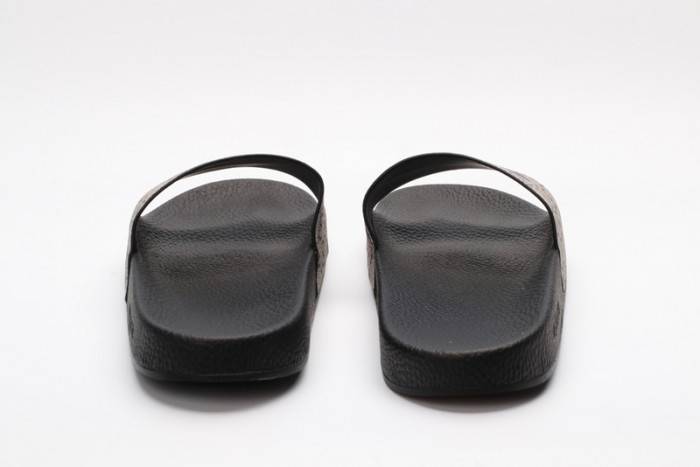 GUCC SLIPPERS