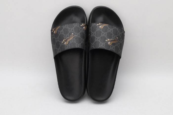 GUCC SLIPPERS