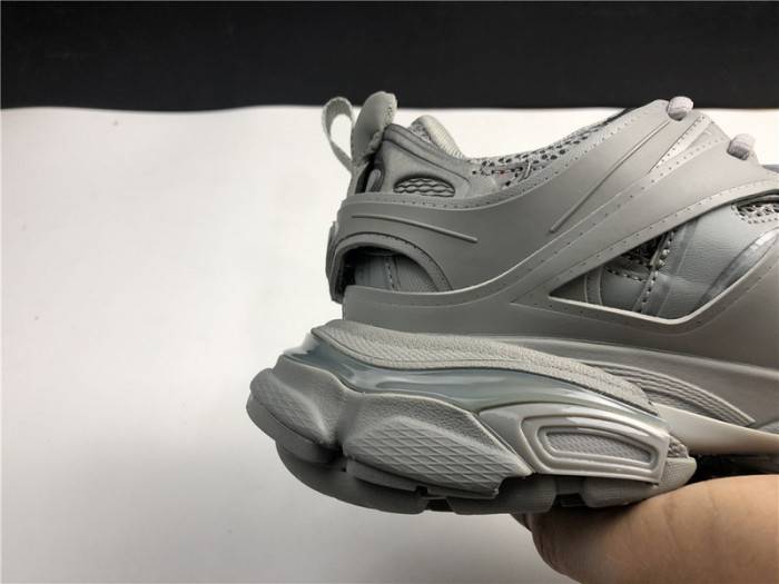 BLCG Track Trainer Grey 542436-W2LA1-3253