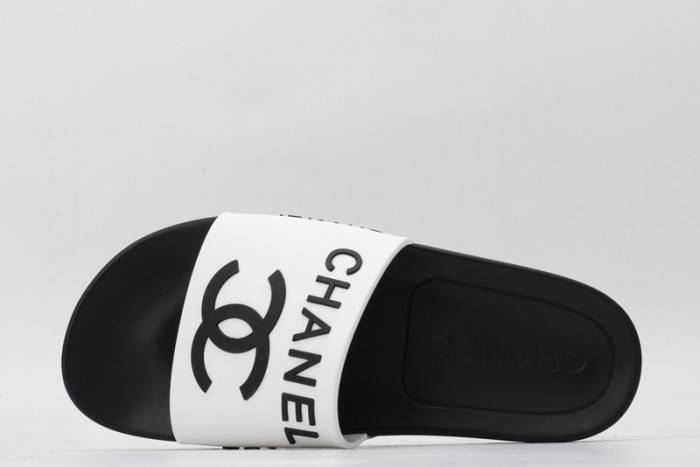 Chane SLIPPERS