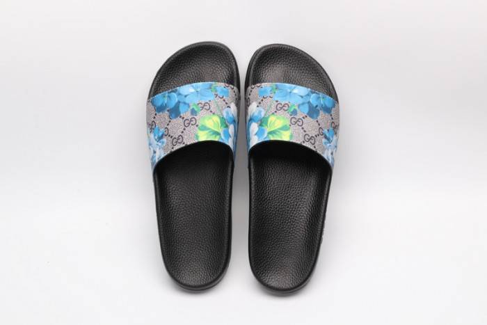 GUCC SLIPPERS