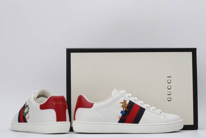 GUCC Ace Embroidered Low-Top Sneaker