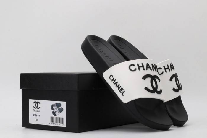 Chane SLIPPERS
