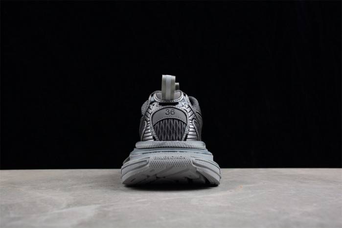 Ba*len*cia*ga phantom sneaker w2xl10108