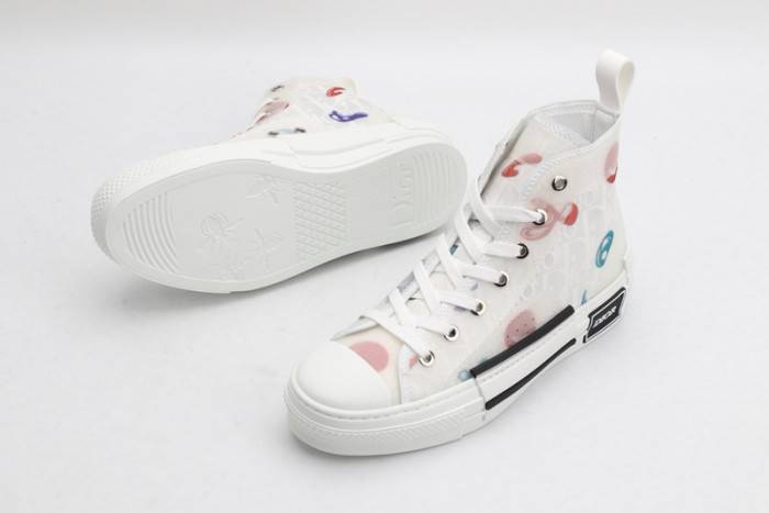 D10R B23 Oblique High Top Sneaker