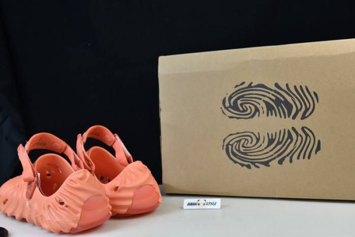 Cr*0*s pollex clog by salehe bembury orange 207393-6rl