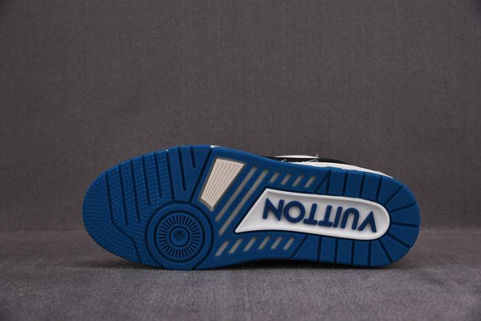 LOUI VUITTO SNEAKER