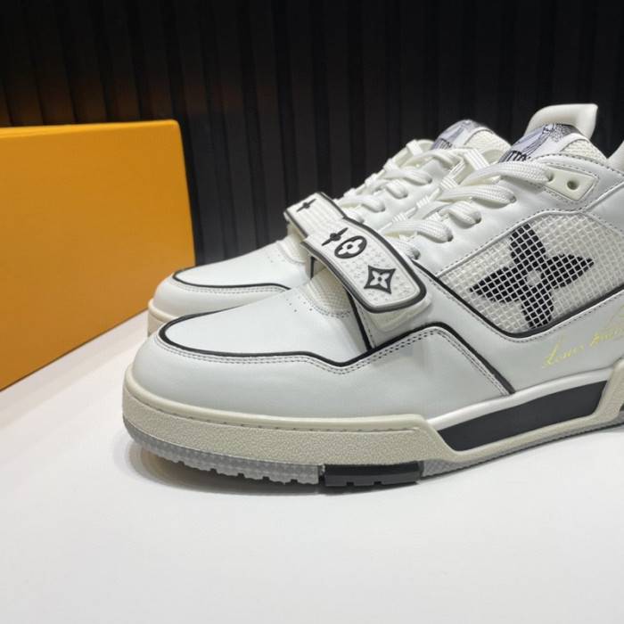 LOUI VUITTO SNEAKER