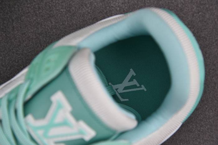 LOUI VUITTO SNEAKER