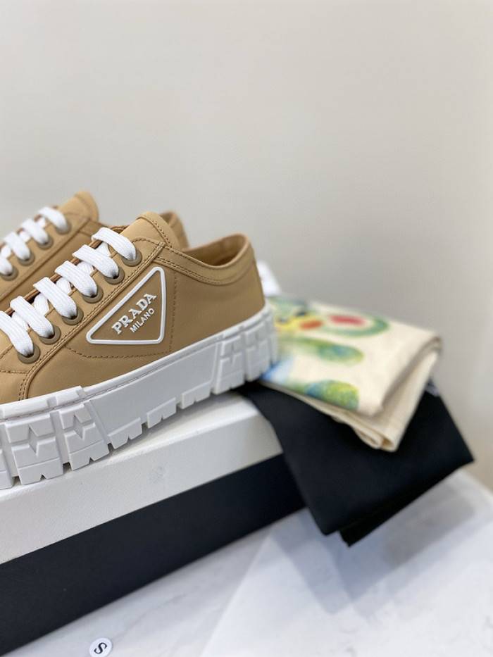 PRAD SNEAKERS