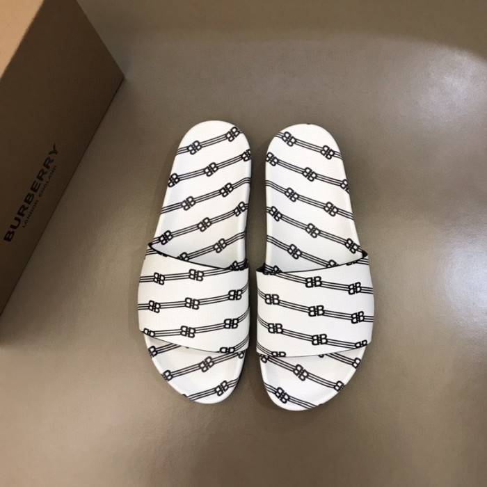 BUR_BERRY SLIPPERS