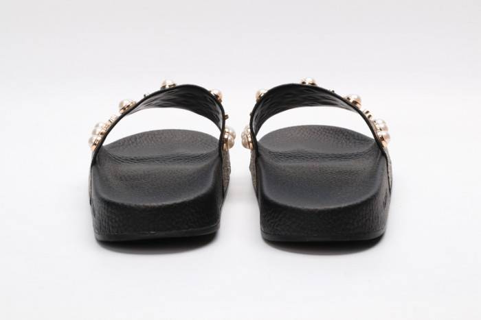 GUCC SLIPPERS