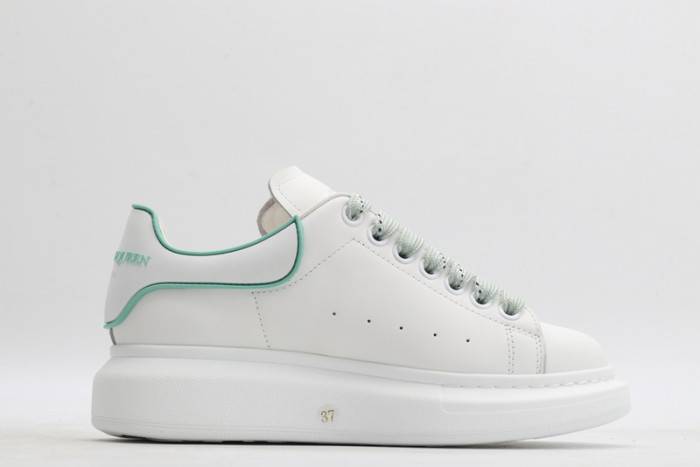 MQ Sneakers