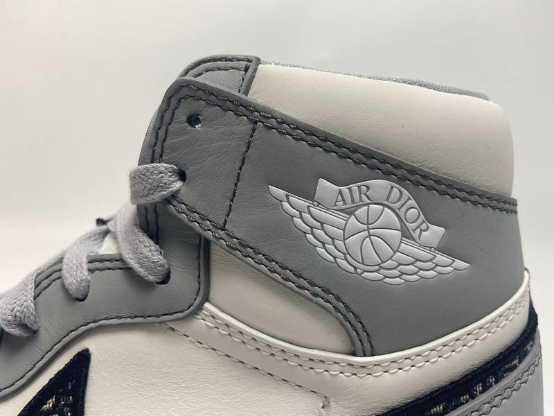 Air Jordan 1 Retro High Dr (TOP)