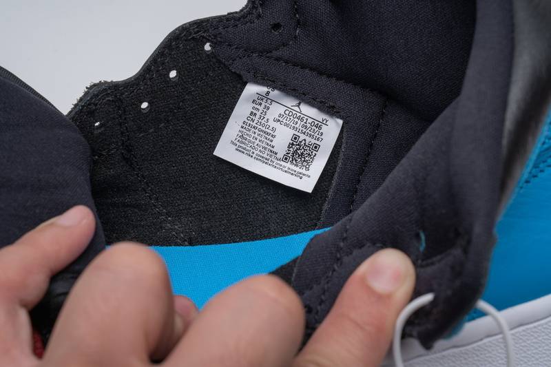 Air Jordan 1 Retro High NC to Chi Leather