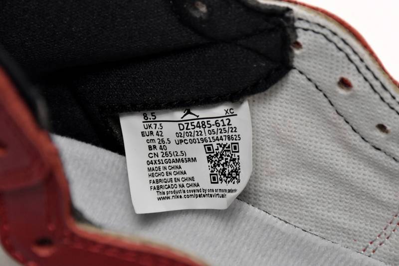 Air Jordan 1 Retro High OG Chicago Lost and Found