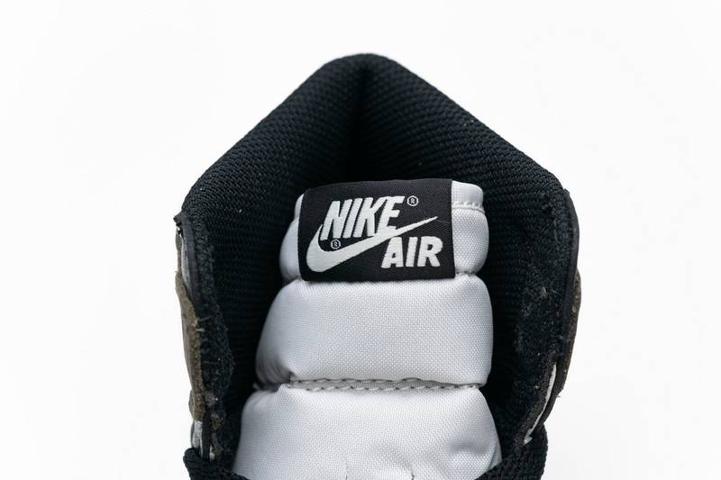 Air Jordan 1 Retro High OG Dark Mocha