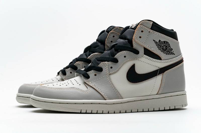 Air Jordan 1 Retro High OG Defiant SB NYC to Paris