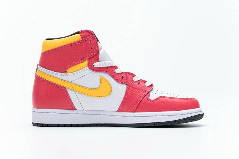 Air Jordan 1 Retro High OG Light Fusion Red