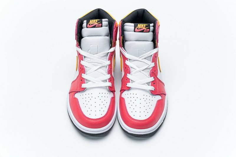 Air Jordan 1 Retro High OG Light Fusion Red