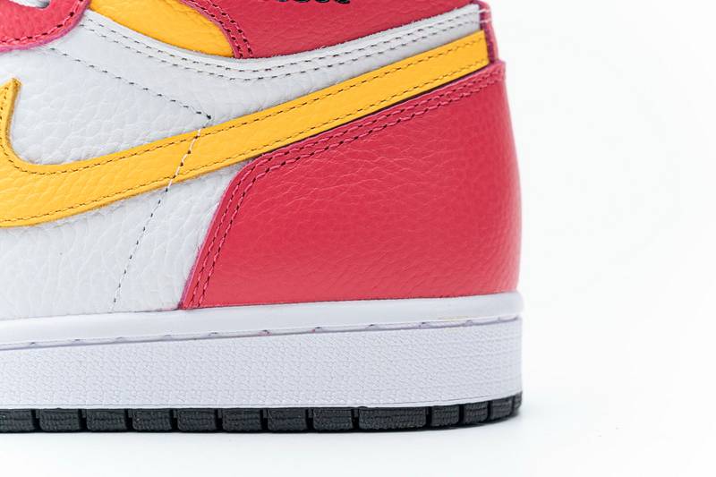 Air Jordan 1 Retro High OG Light Fusion Red