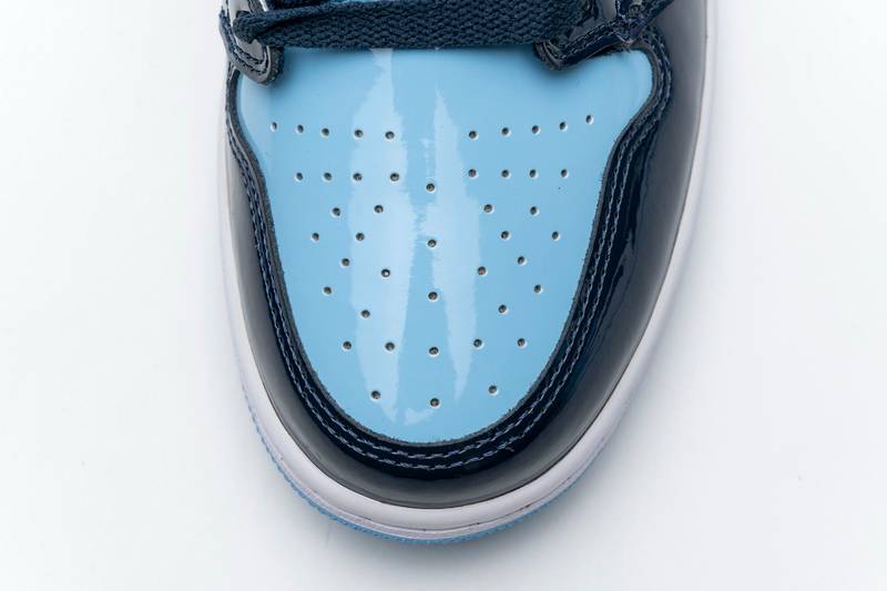 Air Jordan 1 Retro High OG UNC Patent