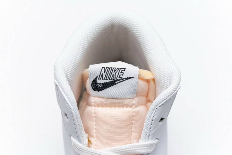 Nike Blazer Mid ’77 Black White