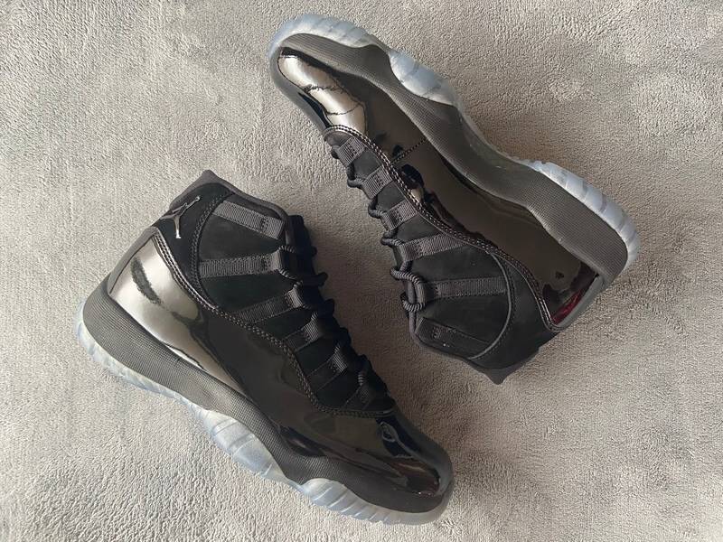 Air Jordan 11 Retro Cap and Gown